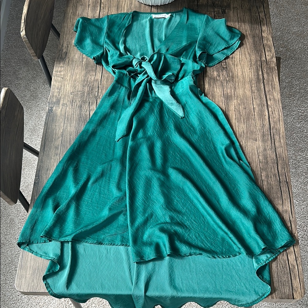 Elegant Green Women's Dress